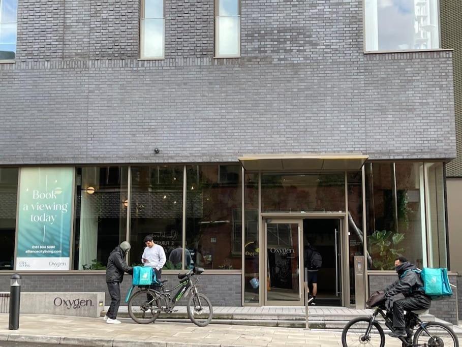 Modern City Flat With Gym & Spa Apartment Manchester Exterior photo